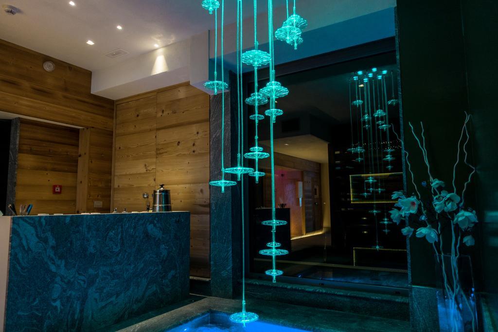 Petit Hotel Cogne Exterior foto